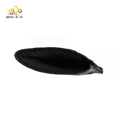 دستش روی فرمان موتور سیکلت سایز بزرگ